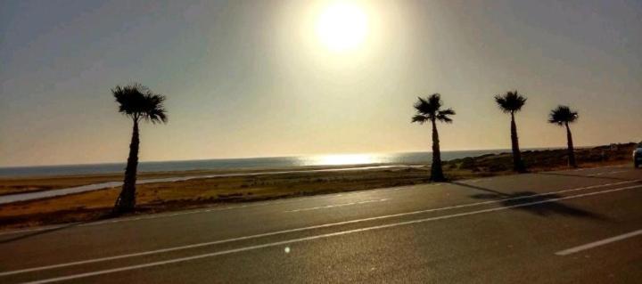Bel Appartement A 5Min De La Plage Tangier Bagian luar foto